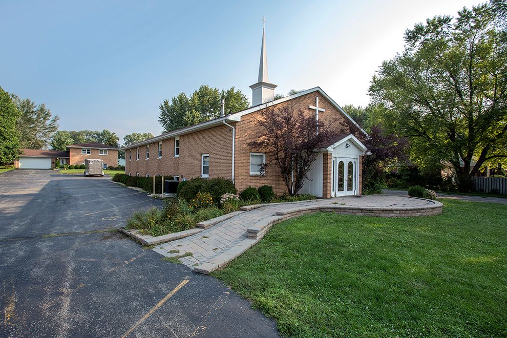 5313 U.S. 34, Oswego, IL 60543